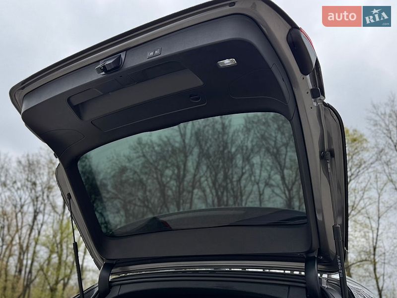 Універсал Audi A4 2022 в Луцьку