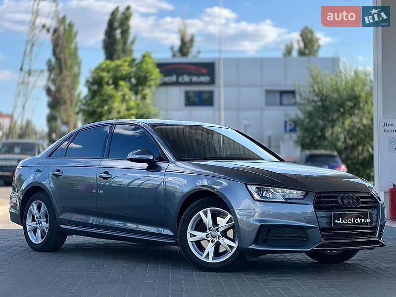 Седан Audi A4 2018 в Николаеве