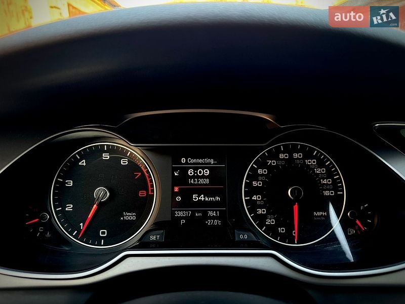 Универсал Audi A4 2013 в Киеве