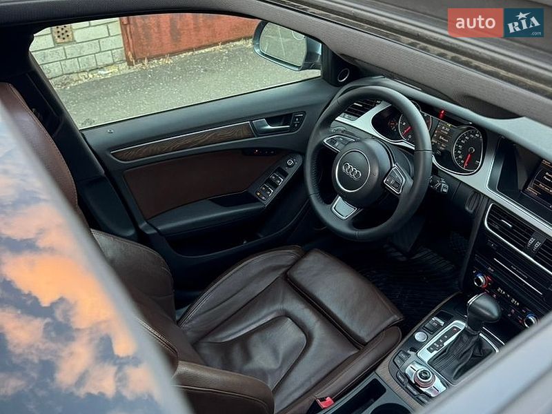 Универсал Audi A4 2013 в Киеве