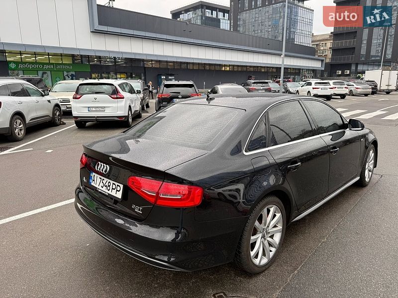 Седан Audi A4 2014 в Києві