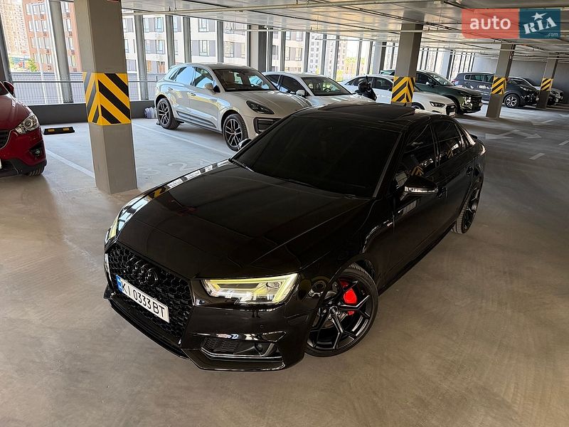 Седан Audi A4 2017 в Киеве