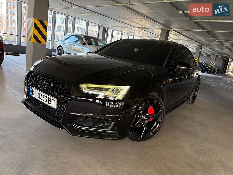Седан Audi A4 2017 в Киеве