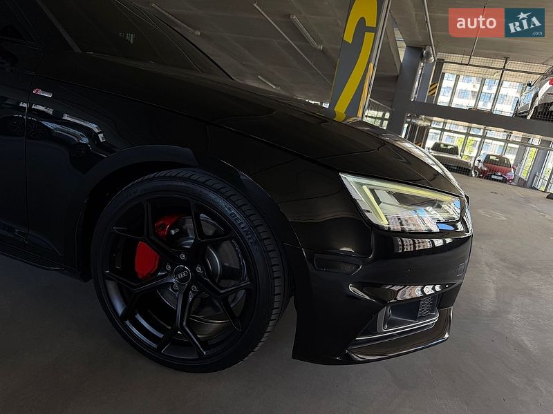 Седан Audi A4 2017 в Києві