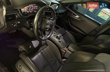 Седан Audi A4 2017 в Киеве