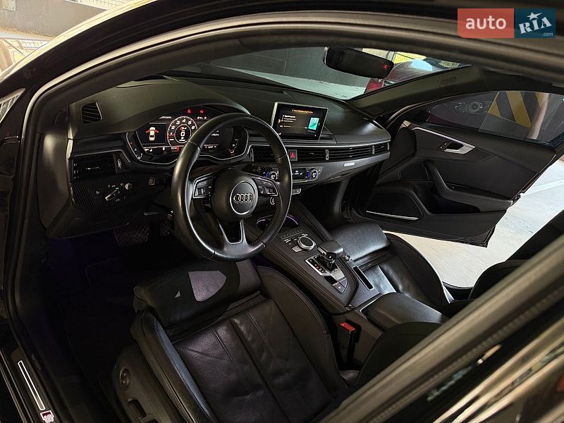 Седан Audi A4 2017 в Киеве