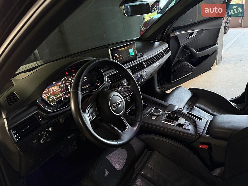 Седан Audi A4 2017 в Киеве