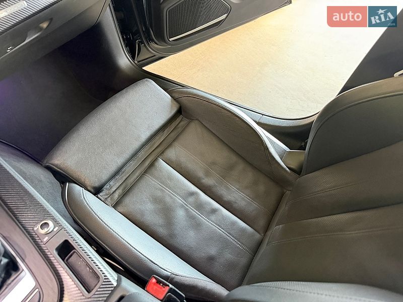 Седан Audi A4 2017 в Києві