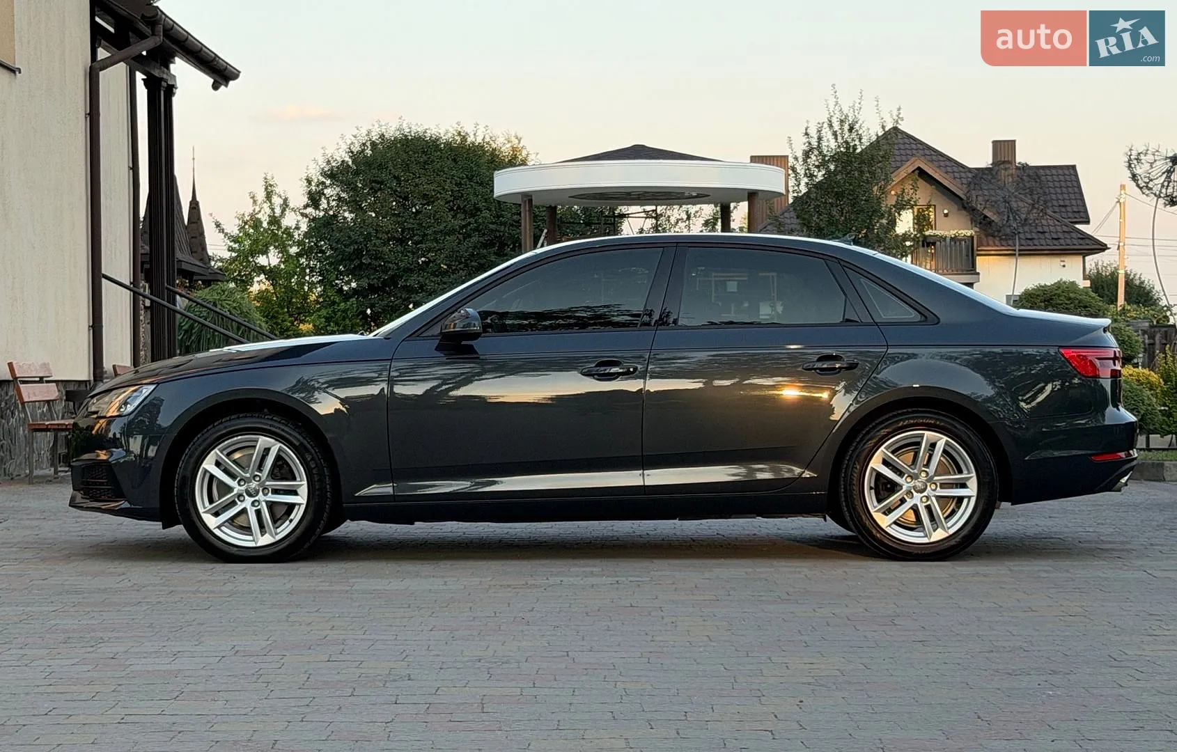 2017 Audi A4 - мініатюра 13