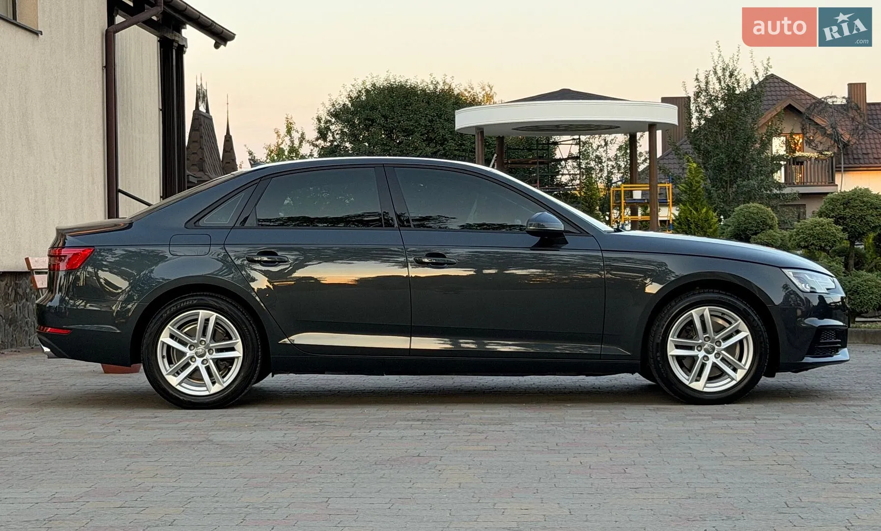 2017 Audi A4 - мініатюра 32