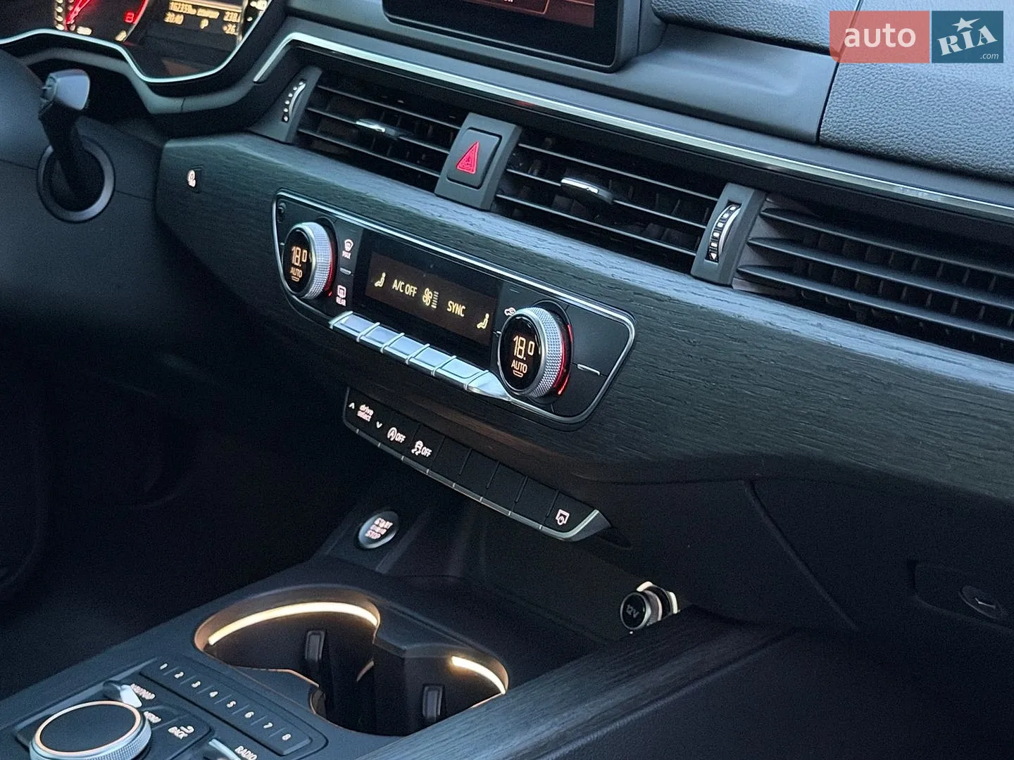 2017 Audi A4 - мініатюра 103