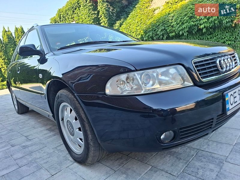 Універсал Audi A4 2000 в Чернівцях