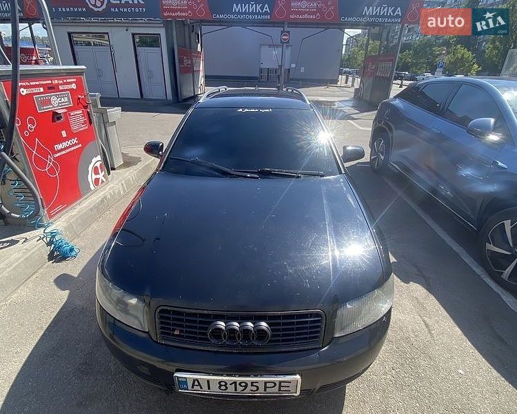 Универсал Audi A4 2002 в Киеве