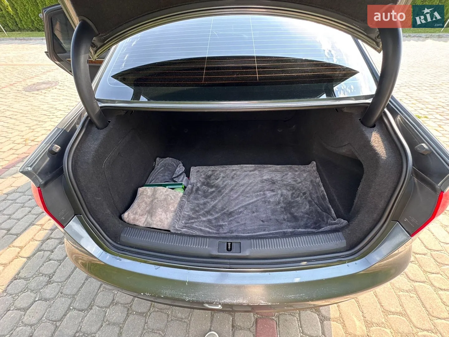 2012 Audi A4 - мініатюра 16