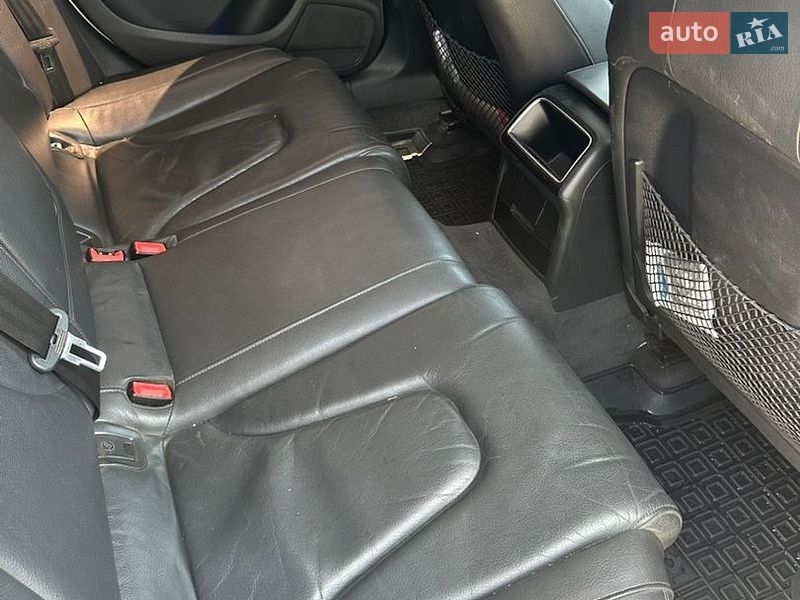 Седан Audi A4 2010 в Киеве