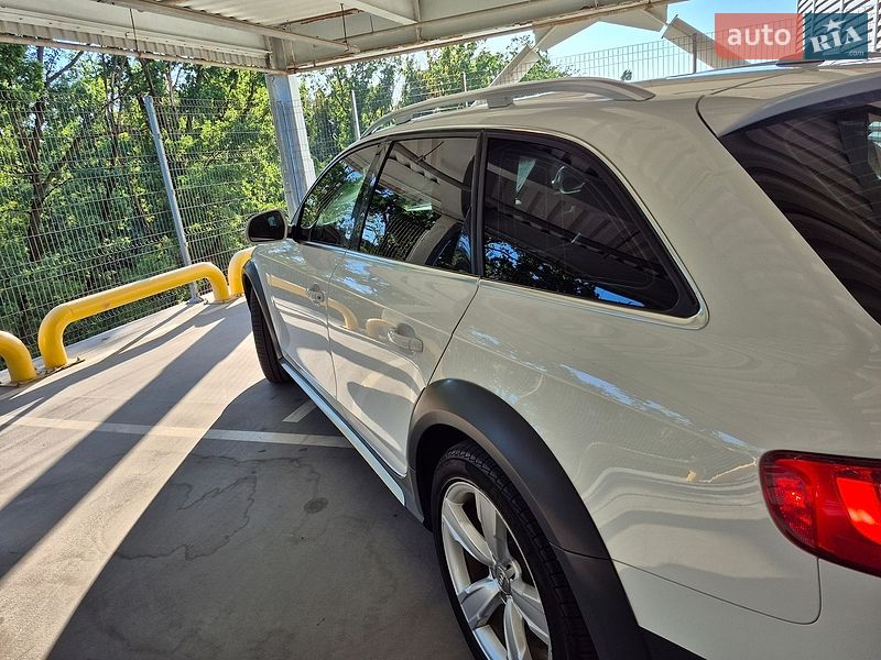 Універсал Audi A4 2012 в Києві