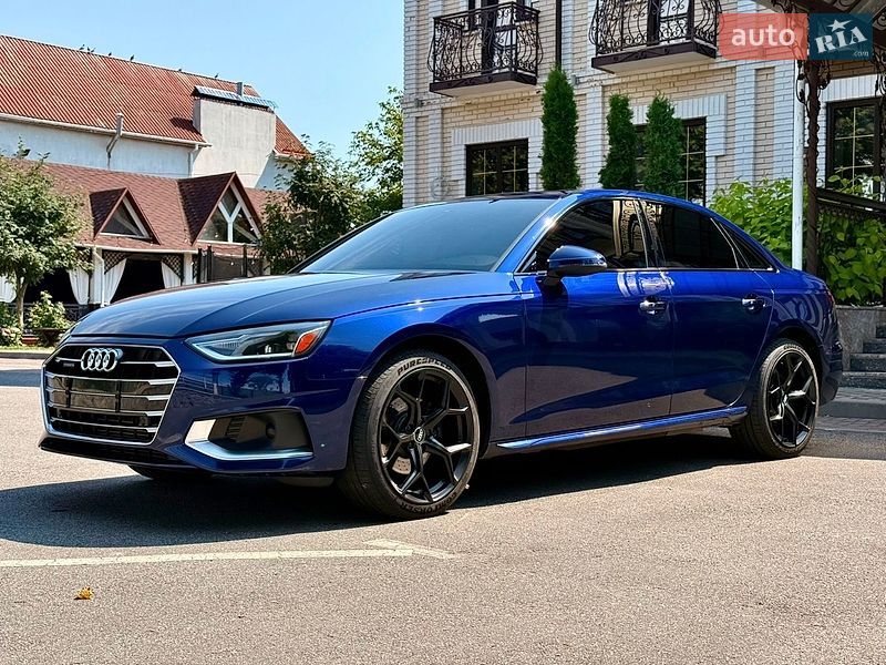 Седан Audi A4 2020 в Виннице
