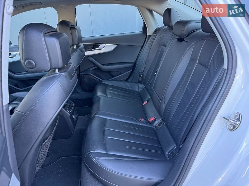 Седан Audi A4 2017 в Киеве фото 40 Седан Audi A4 2017 в Киеве