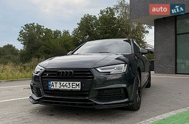 Седан Audi A4 2016 в Ивано-Франковске