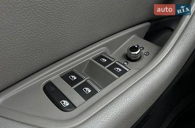 Седан Audi A4 2017 в Ивано-Франковске