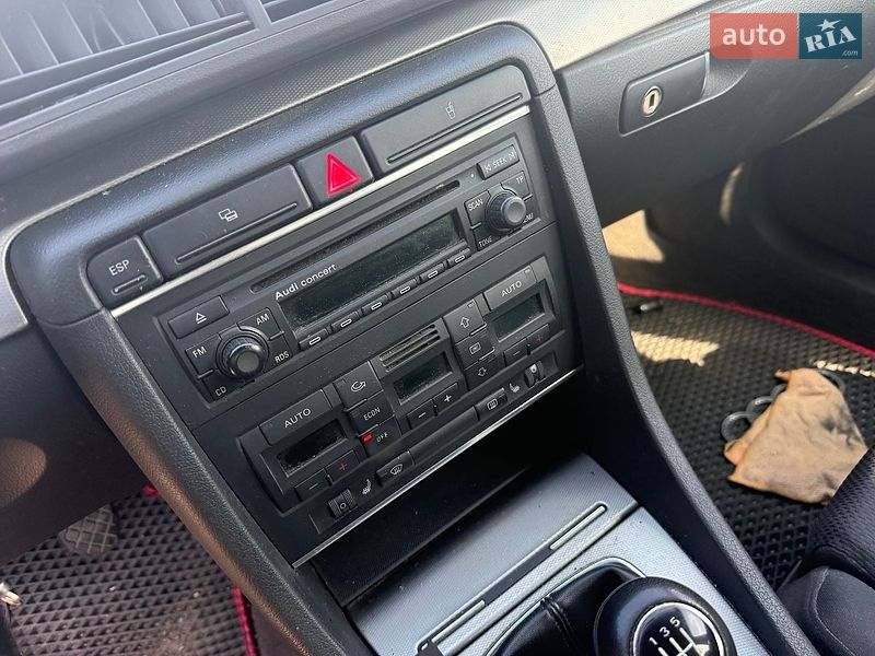 Седан Audi A4 2004 в Киеве
