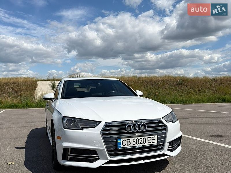 Седан Audi A4 2018 в Киеве