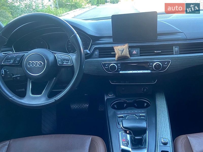 Седан Audi A4 2018 в Вінниці