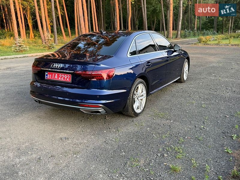Седан Audi A4 2021 в Ківерцях