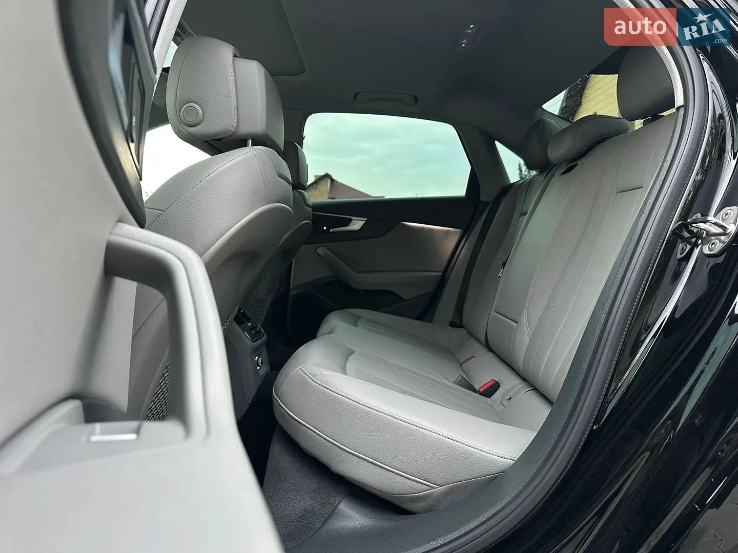 2019 Audi A4 - мініатюра 25