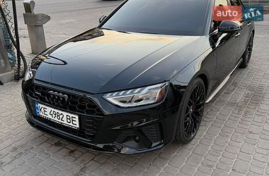 Седан Audi A4 2023 в Днепре