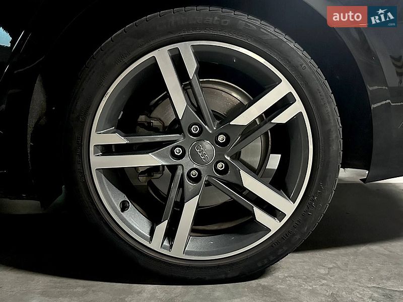 Седан Audi A4 2017 в Києві