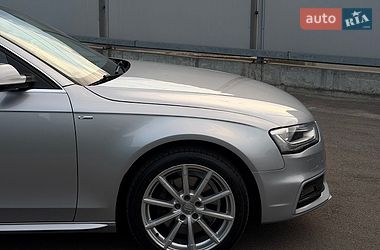 Седан Audi A4 2014 в Києві