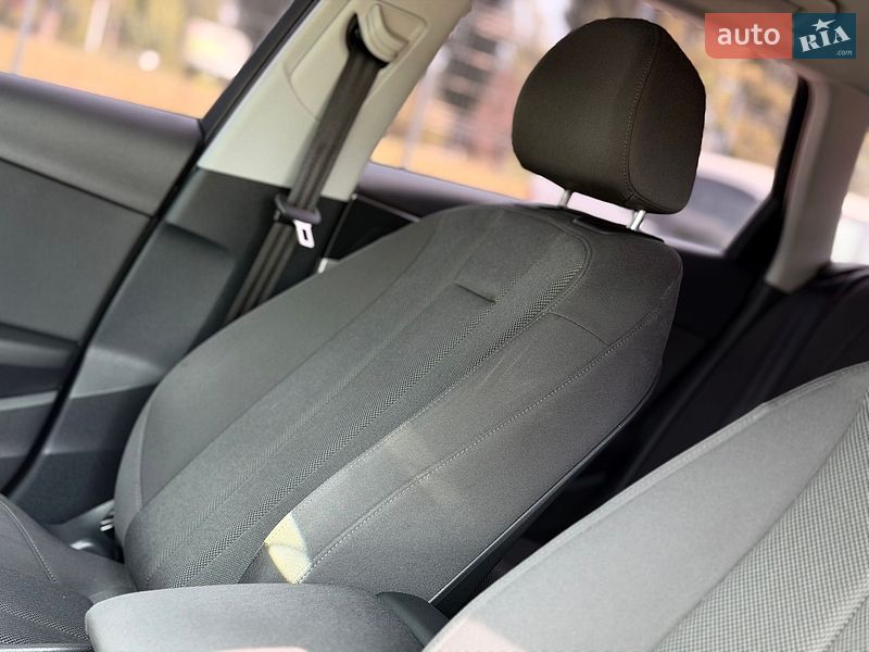Універсал Audi A4 2018 в Кременчуці