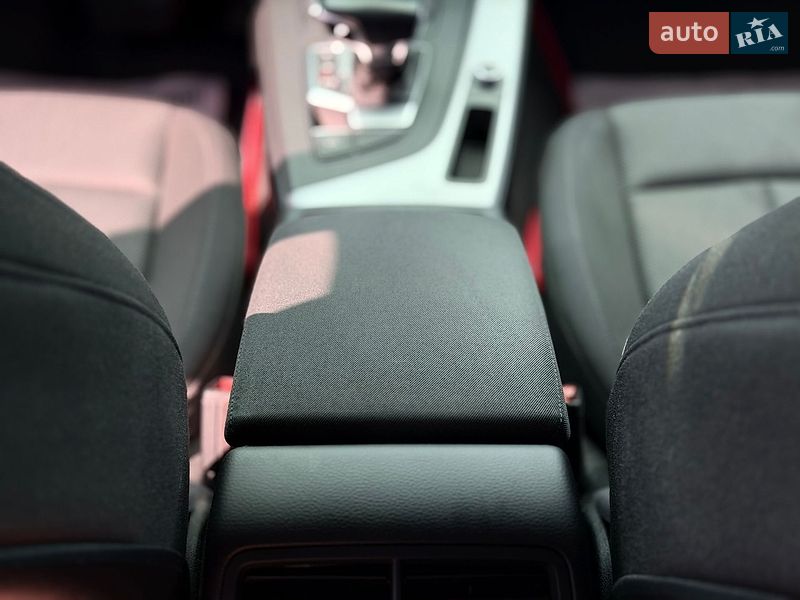 Універсал Audi A4 2018 в Кременчуці