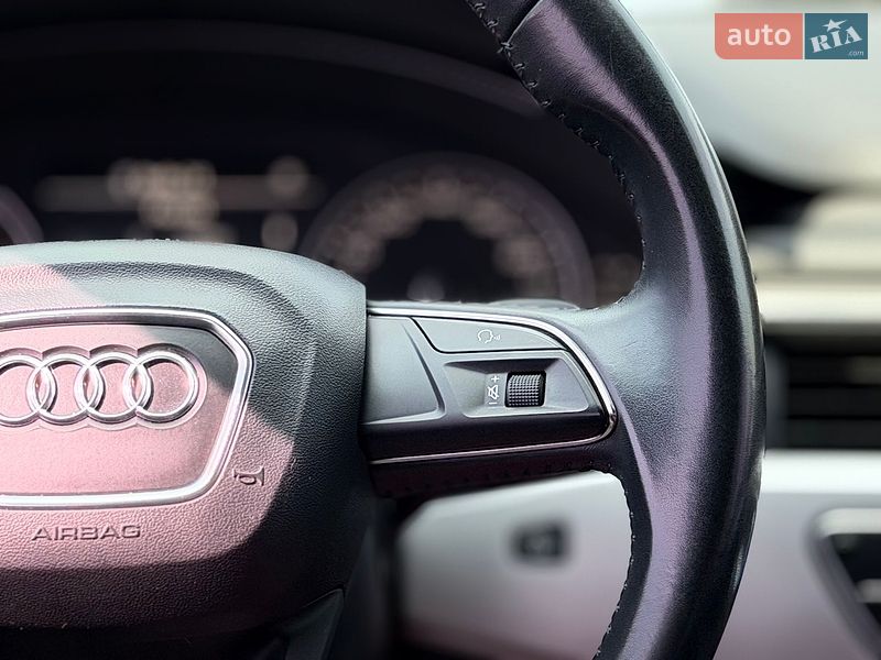 Універсал Audi A4 2018 в Кременчуці