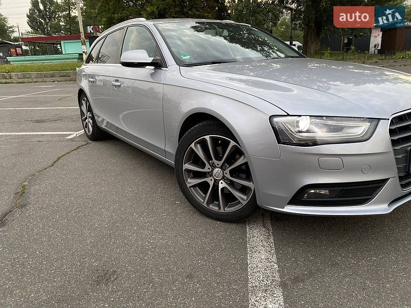 Универсал Audi A4 2015 в Софиевской Борщаговке
