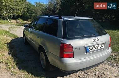Універсал Audi A4 1998 в Звягелі
