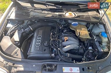 Универсал Audi A4 1998 в Звягеле