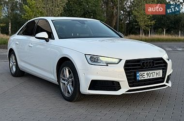 Седан Audi A4 2016 в Киеве