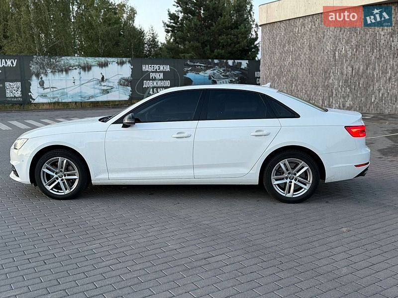 Седан Audi A4 2016 в Киеве фото 8 Седан Audi A4 2016 в Киеве