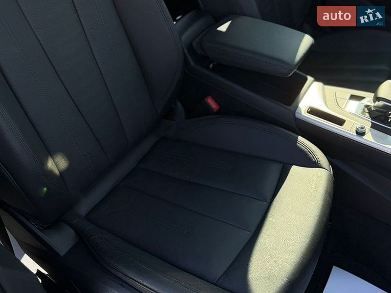 Седан Audi A4 2016 в Івано-Франківську