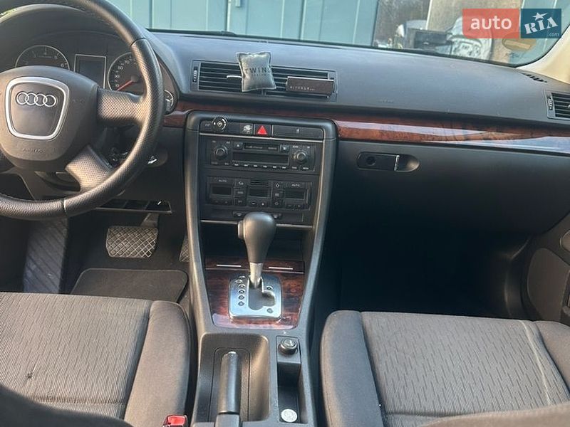 Седан Audi A4 2005 в Ивано-Франковске