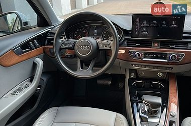 Седан Audi A4 2023 в Киеве
