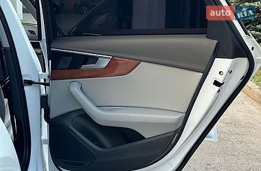 Седан Audi A4 2023 в Киеве