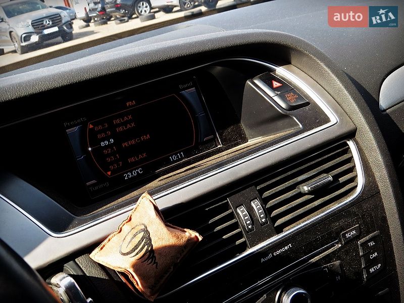 Седан Audi A4 2014 в Черкасах