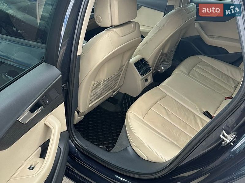 Седан Audi A4 2017 в Львове фото 15 Седан Audi A4 2017 в Львове