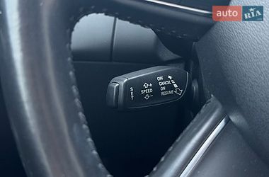 Седан Audi A4 2012 в Киеве