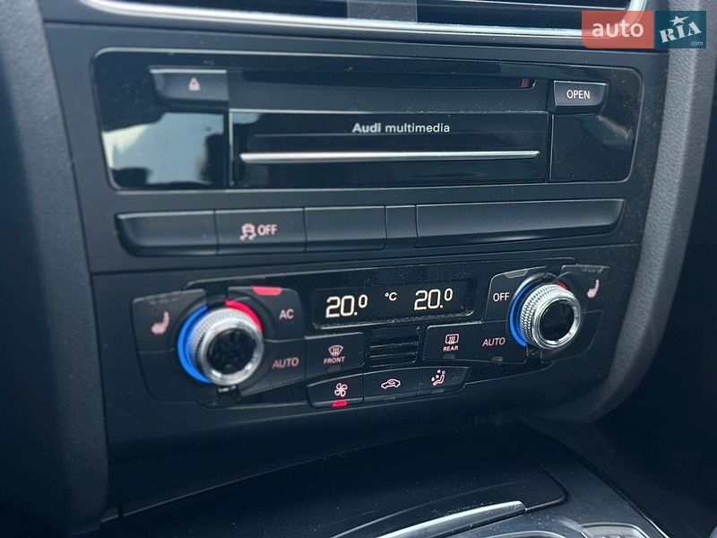 Седан Audi A4 2012 в Києві