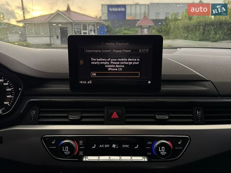 Седан Audi A4 2017 в Киеве