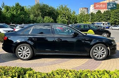 Седан Audi A4 2014 в Львове